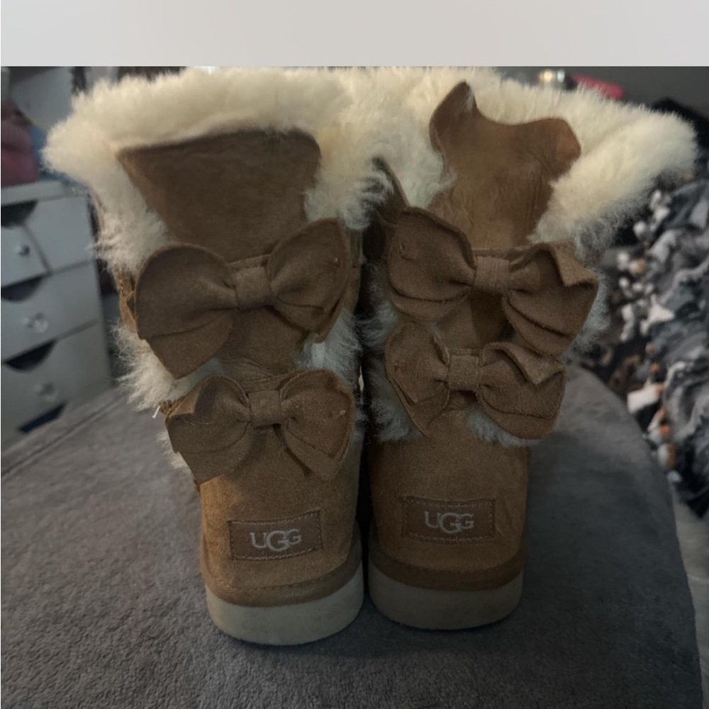 UGG Tan Boots with Fluffy Trim and Bows